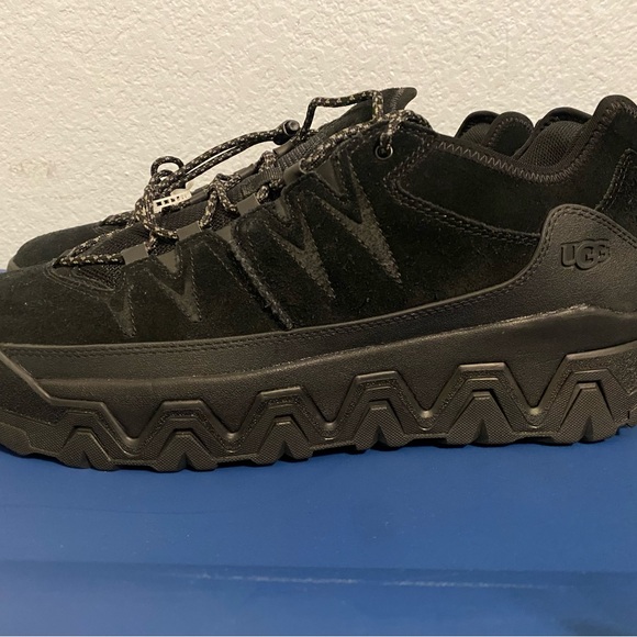 UGG Men's Black Sneakers - Picture 3 of 9